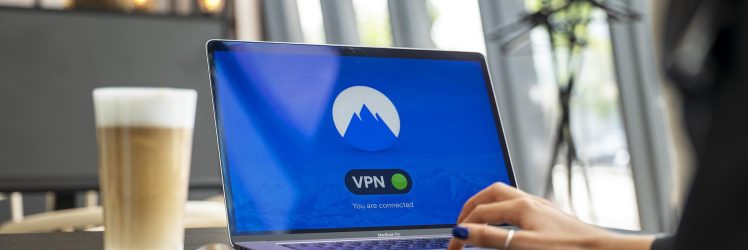 Met een betaalbare VPN op reis